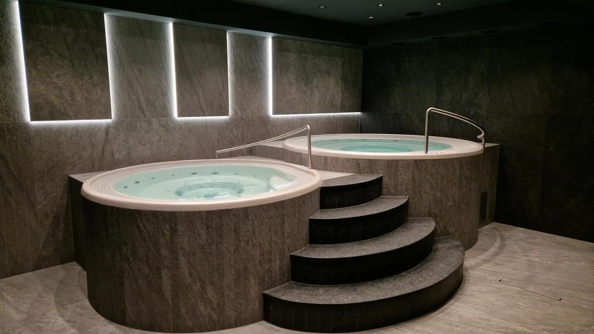 Wielka Krokiew Residence&Spa - Zakopane - Jacuzzi, Sauna, Teznia Solankowa, Spa, Grill Aparthotel
