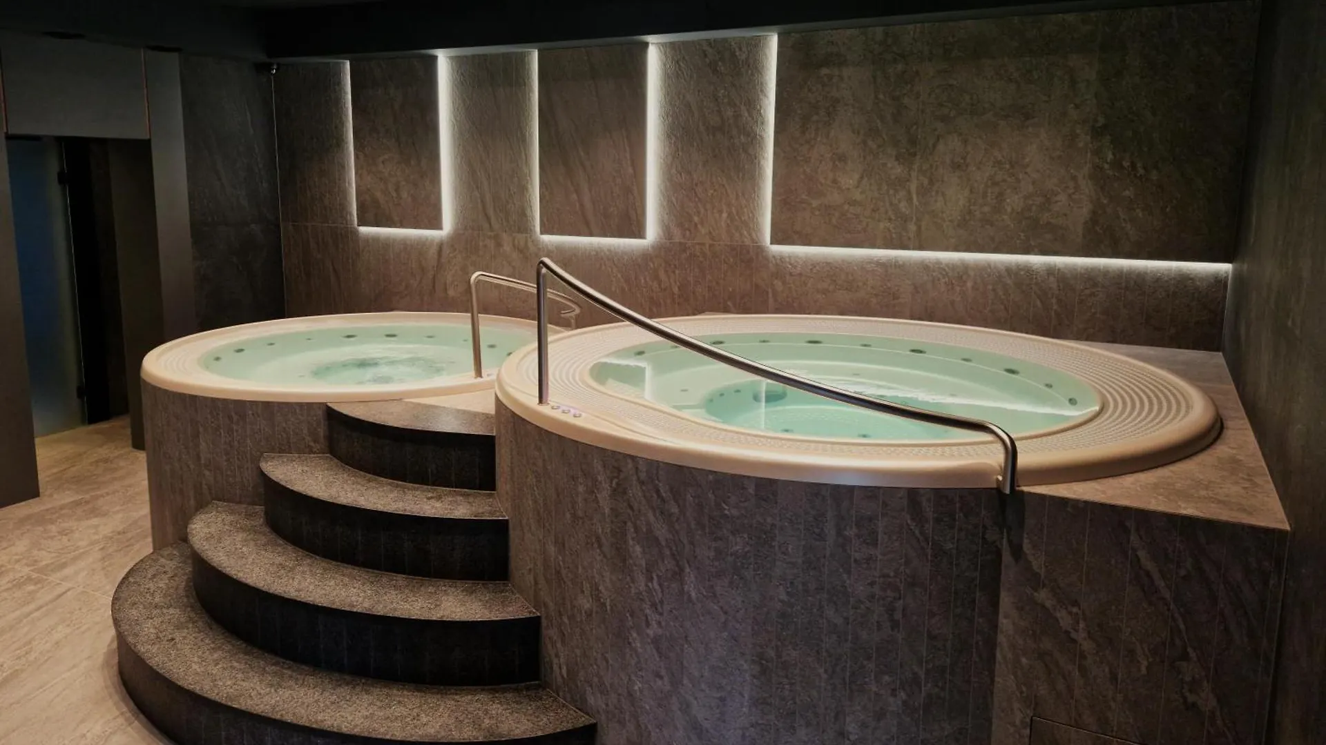 Aparthotel Wielka Krokiew Residence&Spa - Zakopane - Jacuzzi, Sauna, Teznia Solankowa, Spa, Grill
