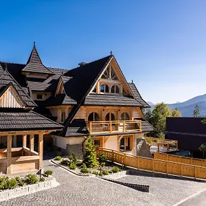 & Czarny Niedzwiedz Aparthotel