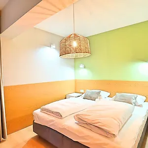 https://everysky-szklarska-porba-kiliskiego-17a-17b.szklarskaporebahotels.net